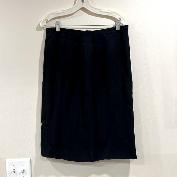 🔥Valentino Black Knee-Length Pencil Skirt🔥 - Picture 1 of 6
